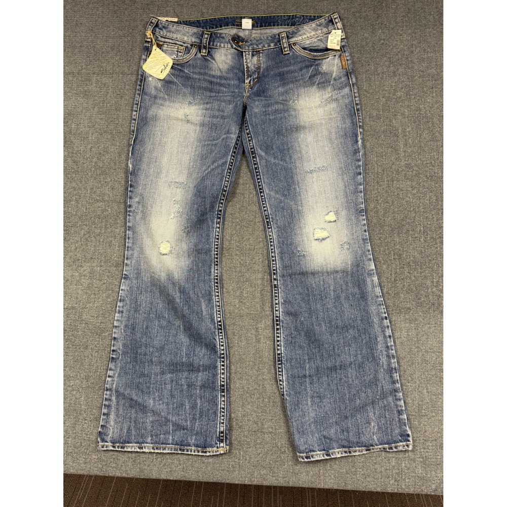 Silver Jeans Tuesday Bootcut Distressed Denim W36 L33 Medium Wash Low Rise NWT